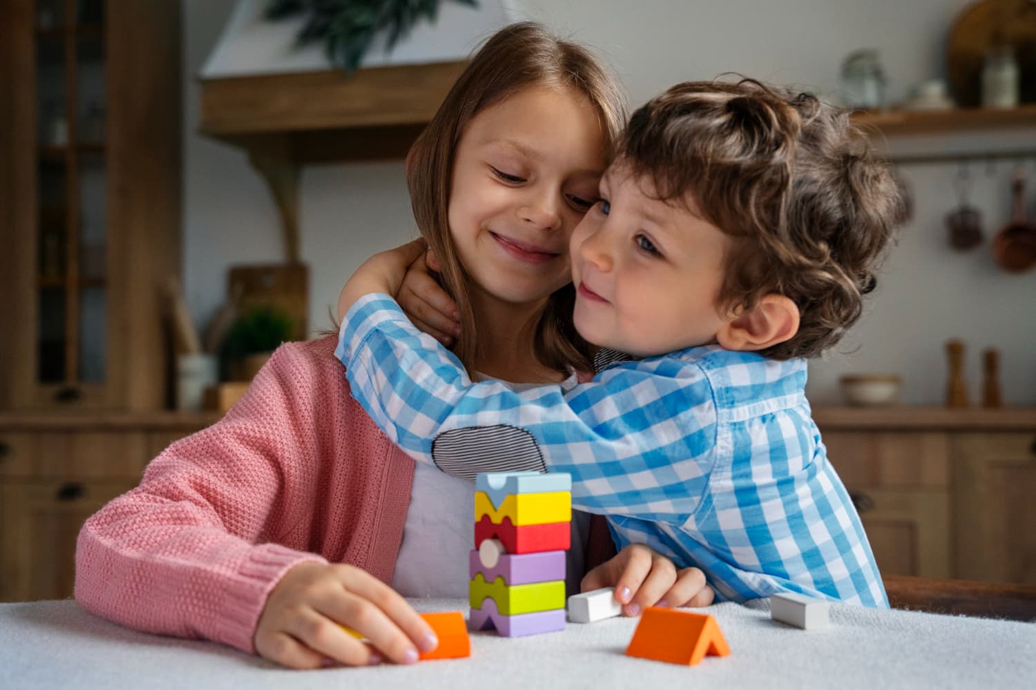 Relação entre irmãos no autismo: como fortalecer vínculos e promover equilíbrio familiar